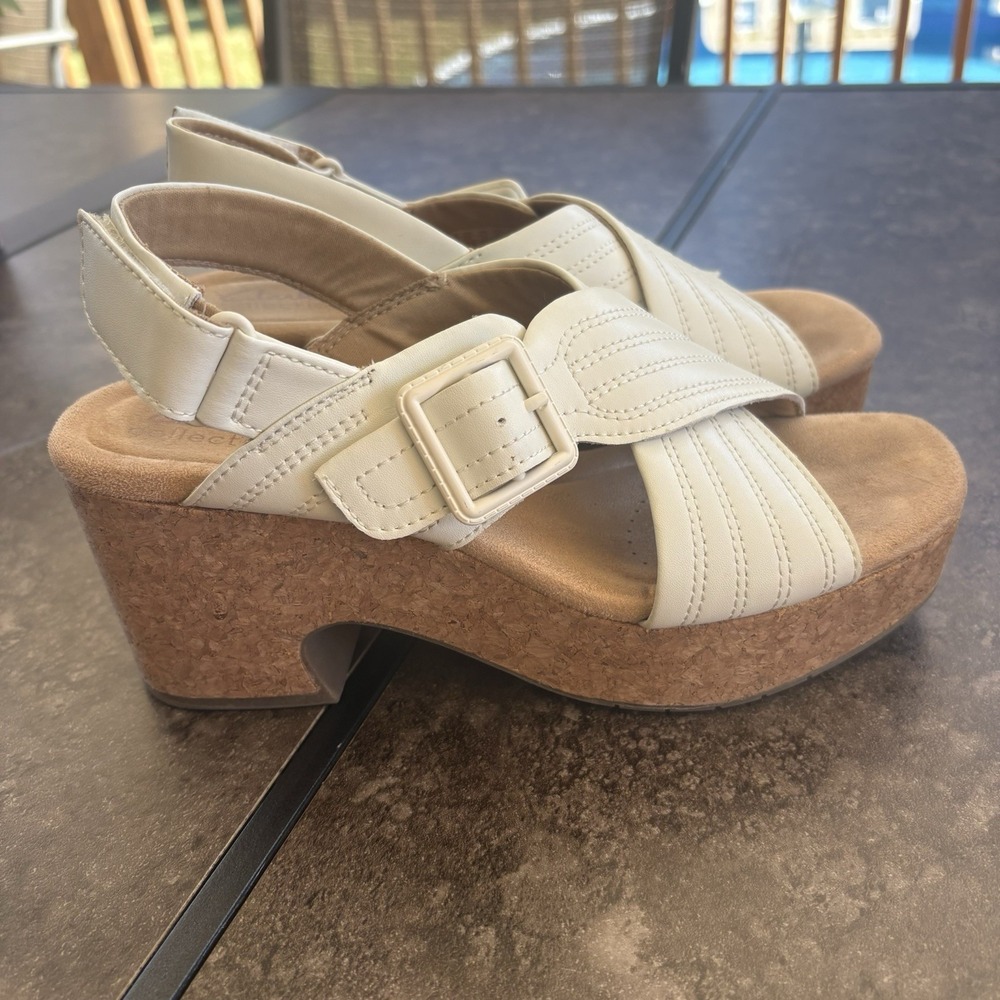 Clarks Collection Women's White Leather Slingback Buckle Comfort Sandals 6.5